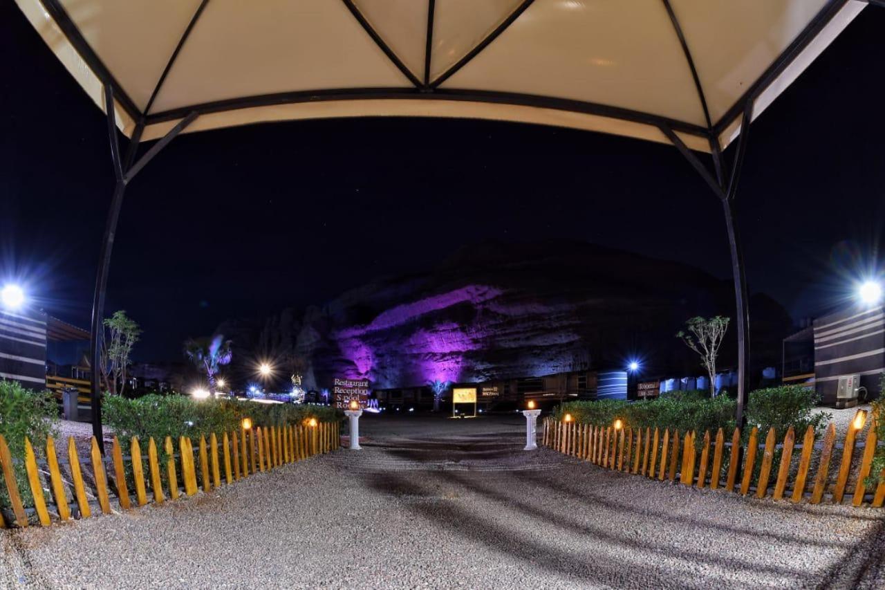 וואדי רם Rum Oasis Luxury Camp מראה חיצוני תמונה